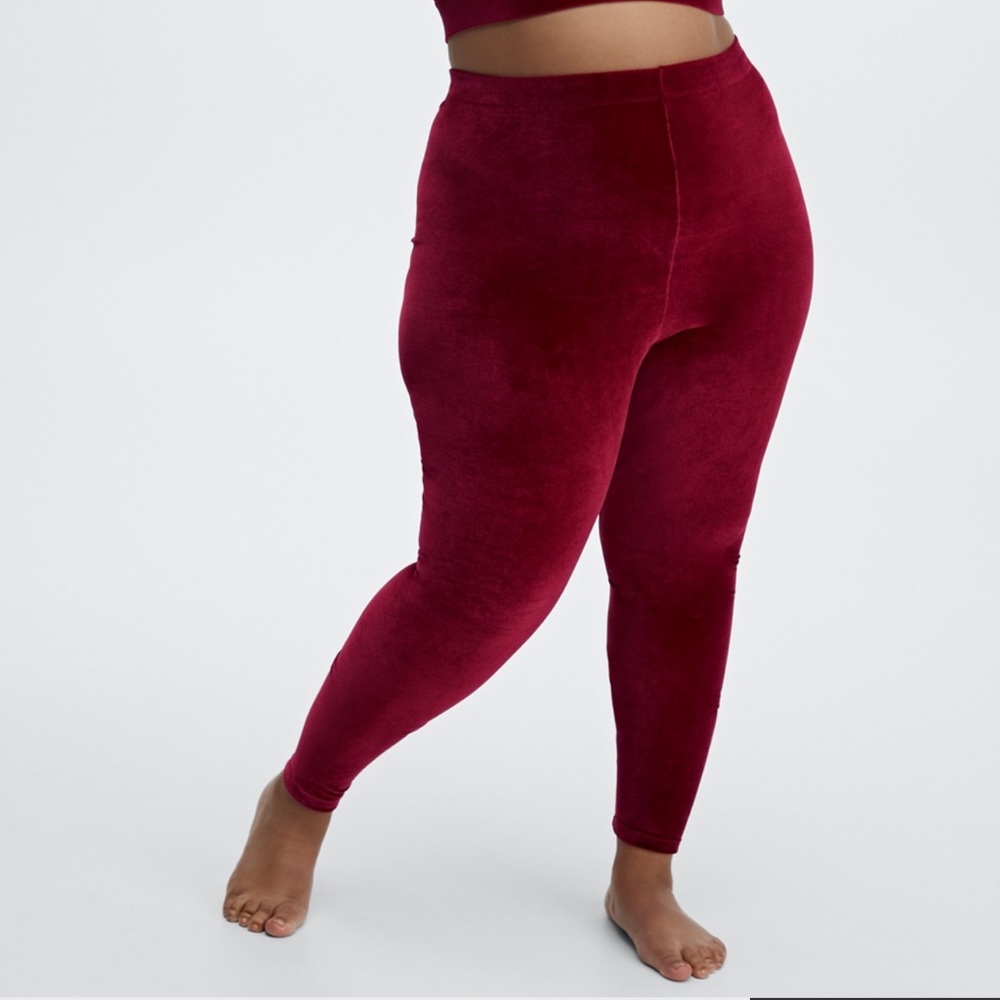 Fabletics Emma Velour Legging, Cherry Burst NWT, Size 3X